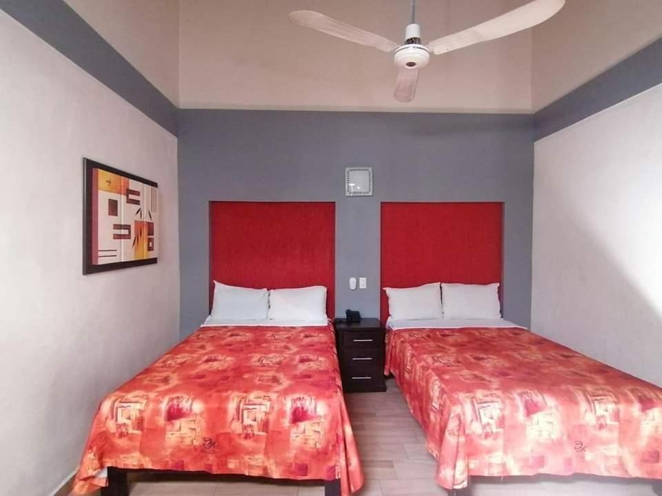 Hotel Ja Centro 과달라하라 외부 사진